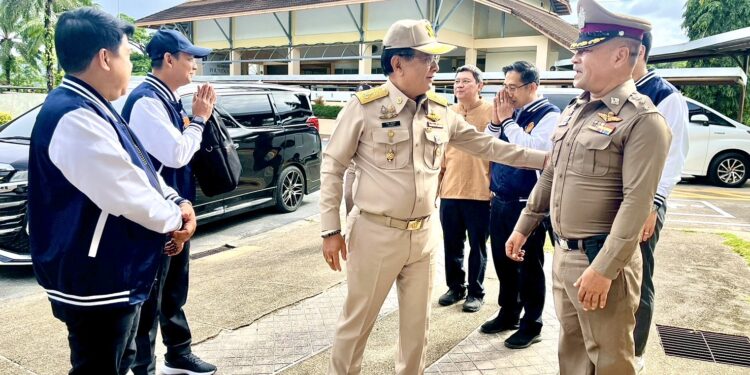 “วุฒิสภาลงใต้ ลุยสุราษฎร์ฯ หนุนท่องเที่ยวปลอดภัย – จี้เร่งยกระดับท่าเรือสู่มาตรฐานสากล”