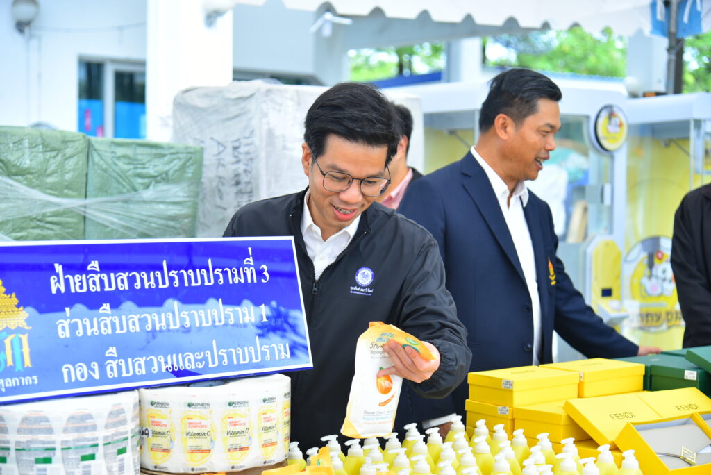 กรมศุลกากรจับกุมสินค้าผิดกฎหมายมูลค่ากว่า 88 ล้านบาท 27