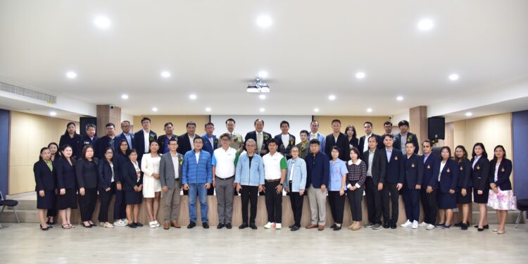 มทร.ธัญบุรี ผนึกพันธมิตรตั้ง “AI Center for SME” ปักหมุดศูนย์กลางนวัตกรรม หนุนผู้ประกอบการไทยสู่เศรษฐกิจดิจิทัล 25 มทร.ธัญบุรี ผนึกพันธมิตรตั้ง “AI Center for SME” ปักหมุดศูนย์กลางนวัตกรรม หนุนผู้ประกอบการไทยสู่เศรษฐกิจดิจิทัล