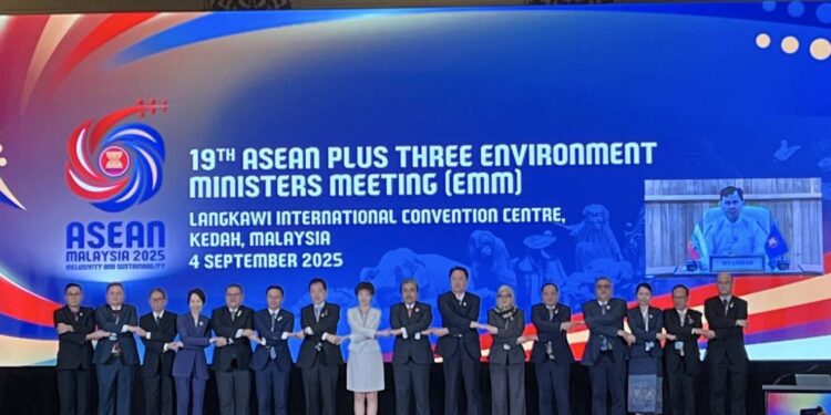 ไทยร่วมประชุมรัฐมนตรีสิ่งแวดล้อมอาเซียนกับประเทศคู่เจรจา ย้ำความร่วมมือแก้ปัญหาสิ่งแวดล้อมและ climate change 25 ไทยร่วมประชุมรัฐมนตรีสิ่งแวดล้อมอาเซียนกับประเทศคู่เจรจา ย้ำความร่วมมือแก้ปัญหาสิ่งแวดล้อมและ climate change