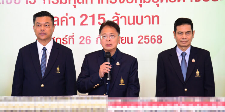 ศุลกากรแถลงผลการจับกุมบุหรี่ต่างประเทศละเมิfเครื่องหมายการค้า มูลค่าความเสียหายทางเศรษฐกิจ 215 ล้านบาท 25 ศุลกากรแถลงผลการจับกุมบุหรี่ต่างประเทศละเมิfเครื่องหมายการค้า มูลค่าความเสียหายทางเศรษฐกิจ 215 ล้านบาท