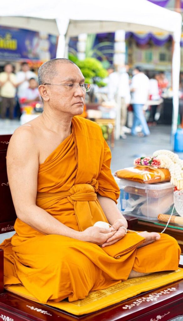ขอเรียนเชิญร่วมบุญกฐินสามัคคี ณ วัดไก่เตี้ย (ตลิ่งชัน)วันอาทิตย์ที่ 26 ตุลาคม 2568 เพื่อ บูรณะปฏิสังขรณ์พระอุโบสถ ที่ชำรุดทรุดโทรมให้กลับมางดงามและเป็นที่ประกอบศาสนกิจของพุทธศาสนิกชนสืบไป 27