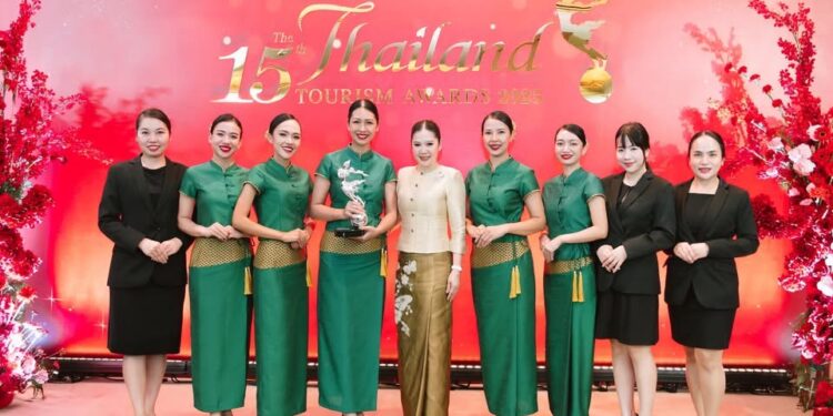 โอเอซิส สปา คว้ารางวัลดีเด่น Thailand Tourism Awards 2025 25 โอเอซิส สปา คว้ารางวัลดีเด่น Thailand Tourism Awards 2025