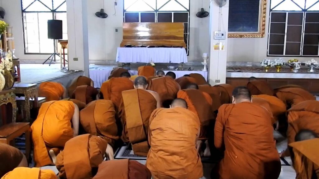 พิธีประชุมเพลิงสรีระสังขาร “หลวงปู่สมบูรณ์ กันตวัณโณ”ศรัทธามหาชนหลั่งไหลร่วมอาลัย ครูบาอาจารย์สายหลวงปู่มั่น วัดป่าสำราญนิวาส จ.ลำปาง 25
