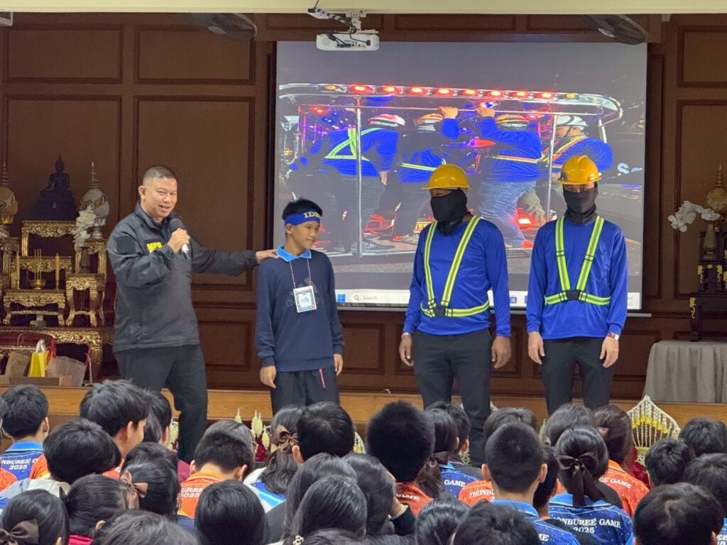 “รองจ๋อ” บุกโรงเรียน ปั้น “นักสืบจิ๋ว” รุ่น 1 งัดกิจกรรม “เฟ้นหา...ทายาทนักสืบ” สร้างเกราะป้องกันยาเสพติด-อาชญากรรมไซเบอร์ 27