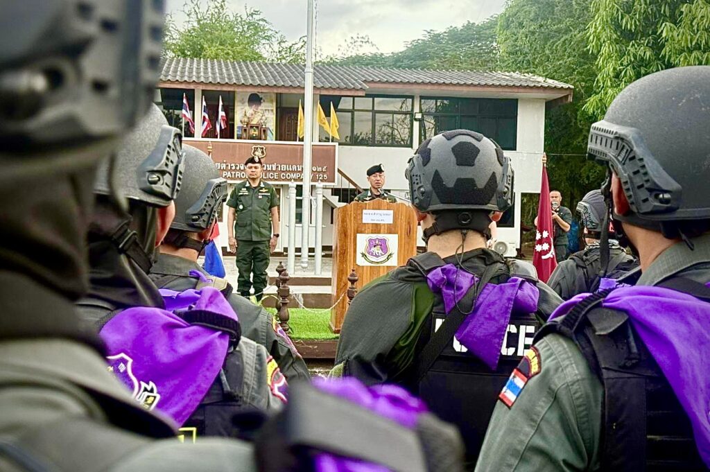รอง ผบ.ตร. ลุยแนวรบชายแดน! ปลอบขวัญกำลังพล “ตชด.–ทหาร” ย้ำพร้อมปกป้องอธิปไตยไทยเต็มกำลัง 27