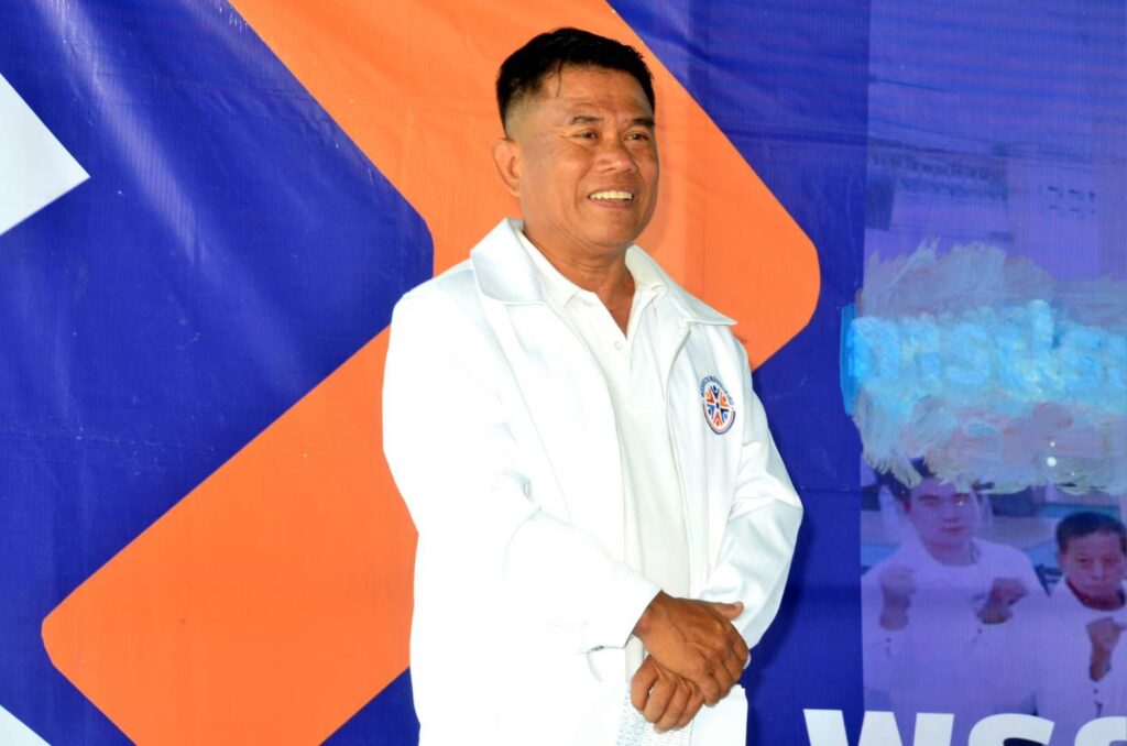 พรรครวมพลังประชาชนจัดประชุมใหญ่ เลือก “อภิวิชญญ์” นั่งหัวหน้าพรรค ชูนโยบาย "สร้างงาน สร้างอาชีพ และยกระดับคุณภาพชีวิตสตรี" มุ่งสร้างครอบครัวไทยให้แข็งแกร่ง 32