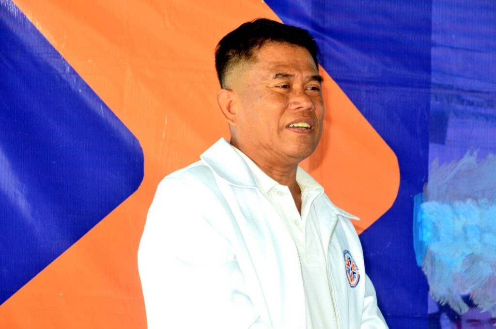 พรรครวมพลังประชาชนจัดประชุมใหญ่ เลือก “อภิวิชญญ์” นั่งหัวหน้าพรรค ชูนโยบาย "สร้างงาน สร้างอาชีพ และยกระดับคุณภาพชีวิตสตรี" มุ่งสร้างครอบครัวไทยให้แข็งแกร่ง 29
