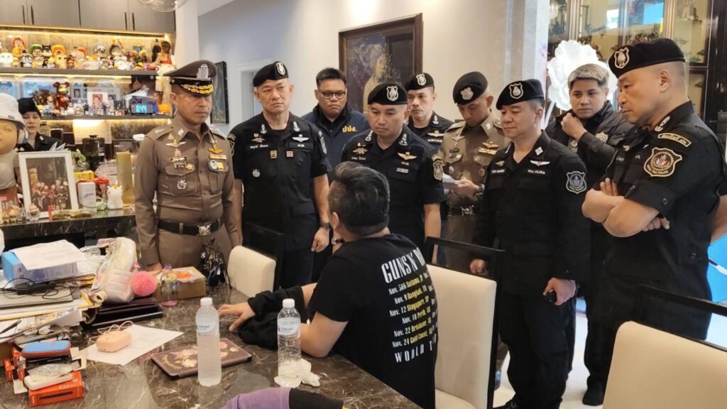 สกู๊ปพิเศษโดย สมชาย จรรยา 32