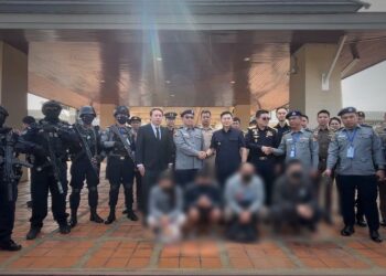 เลขาฯ ป.ป.ส. บินฟ้าผ่า! รับตัว 4 คนไทยหนีหมายจับจากเมียนมา พัวพันแก๊งยา–ฉ้อโกง ข้ามแดนไม่รอด