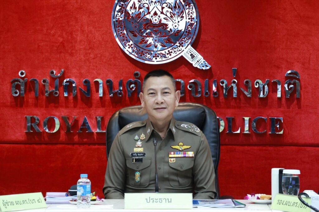 ผบ.ตร.เซ็นตั้ง "อัคราเดช" อดีตตำรวจมือปราบ นั่งที่ปรึกษา เสริมทัพป้องกันอาชญากรรม เร่งขับเคลื่อนนโยบายปี 69 26