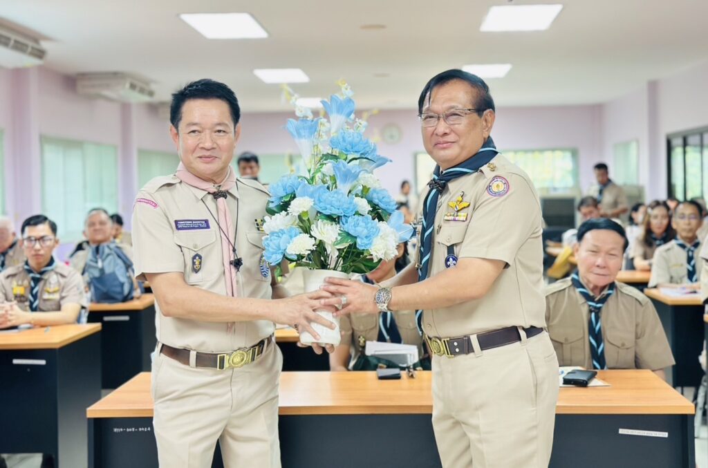 “1010” จุดประกายภาวะผู้นำ! พิธีประดับวูดแบดจ์ 2 ท่อน ตอกย้ำอุดมการณ์ลูกเสือไทย ก้าวใหม่ของ 82 ผู้นำคุณภาพ 33