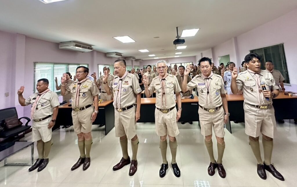 “1010” จุดประกายภาวะผู้นำ! พิธีประดับวูดแบดจ์ 2 ท่อน ตอกย้ำอุดมการณ์ลูกเสือไทย ก้าวใหม่ของ 82 ผู้นำคุณภาพ 32