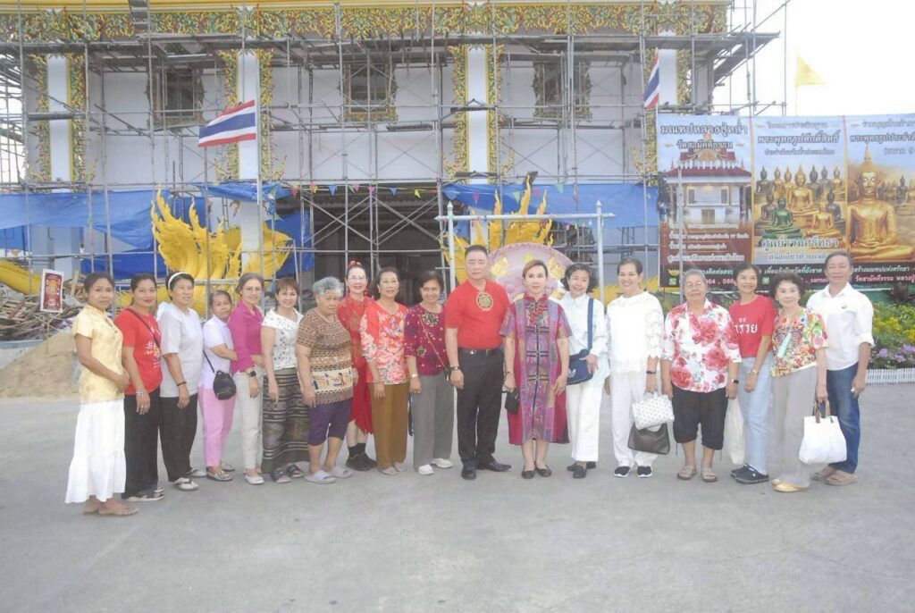 ยกช่อฟ้าวัดสามัคคีธรรม(หลวงปู่หล่ำ) 31