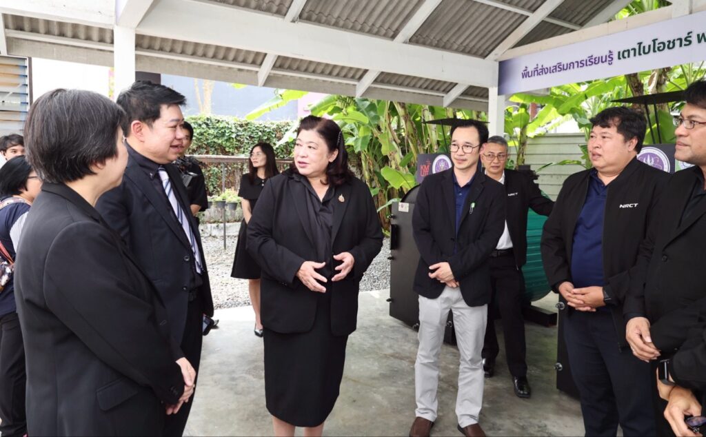 วช. เปิด “พื้นที่ส่งเสริมการเรียนรู้พลังงานชุมชน นวัตกรรมเตาไบโอชาร์” ลดการเผา ดูแลสิ่งแวดล้อม สร้างมูลค่าจากเศษวัสดุ 27
