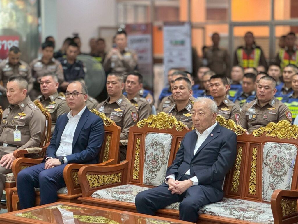 รอง ผบ.ตร. รับมอบรถจักรยานยนต์คุณภาพสูง สนับสนุนงานจราจรโครงการพระราชดำริ ผนึกกำลังภาคเอกชน เสริมศักยภาพงานจราจรเพื่อประชาชน 43