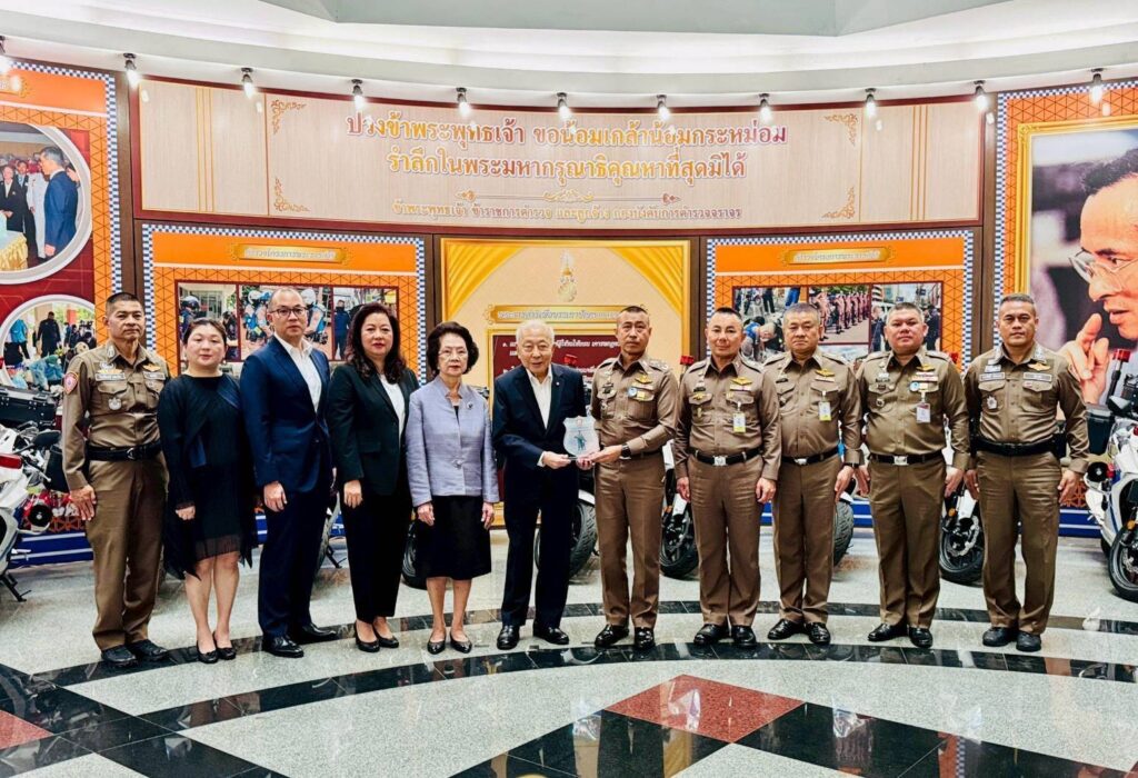 รอง ผบ.ตร. รับมอบรถจักรยานยนต์คุณภาพสูง สนับสนุนงานจราจรโครงการพระราชดำริ ผนึกกำลังภาคเอกชน เสริมศักยภาพงานจราจรเพื่อประชาชน 45