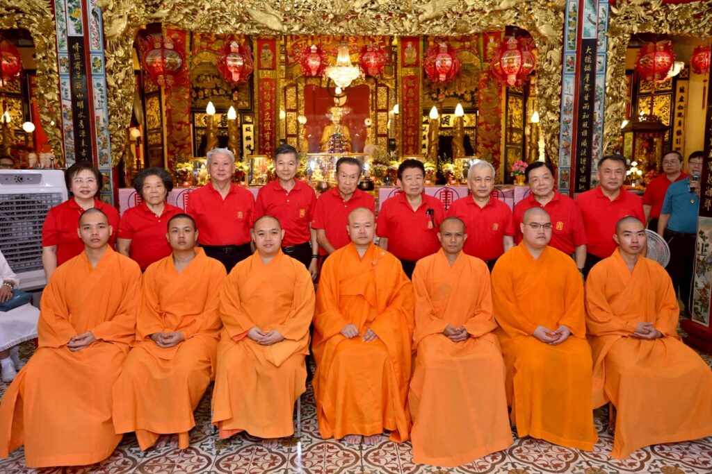 มูลนิธิป่อเต็กตึ๊ง จัดพิธีจุดเทียนเปิดงานเทศกาลง่วนเซียว ประจำปี 2569 ณ ศาลเจ้าไต้ฮงกง พลับพลาไชย กรุงเทพฯ 44