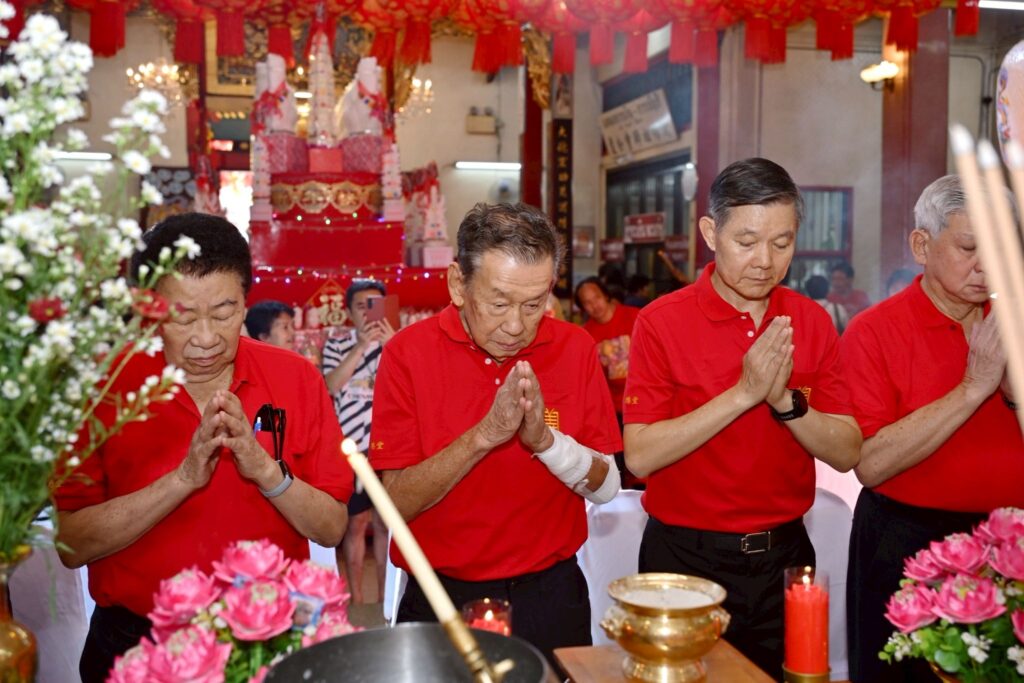 มูลนิธิป่อเต็กตึ๊ง จัดพิธีจุดเทียนเปิดงานเทศกาลง่วนเซียว ประจำปี 2569 ณ ศาลเจ้าไต้ฮงกง พลับพลาไชย กรุงเทพฯ 43