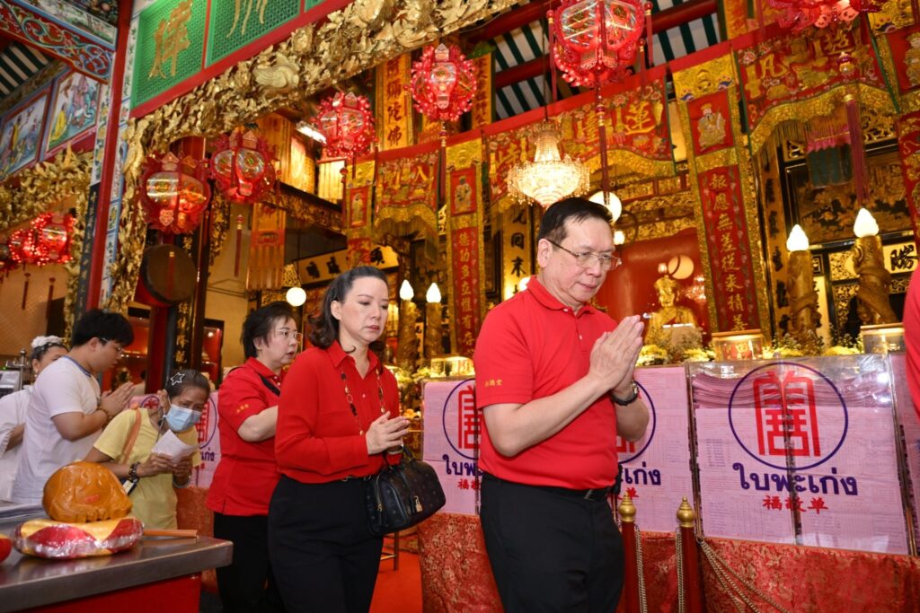 มูลนิธิป่อเต็กตึ๊ง จัดพิธีจุดเทียนเปิดงานเทศกาลง่วนเซียว ประจำปี 2569 ณ ศาลเจ้าไต้ฮงกง พลับพลาไชย กรุงเทพฯ 37
