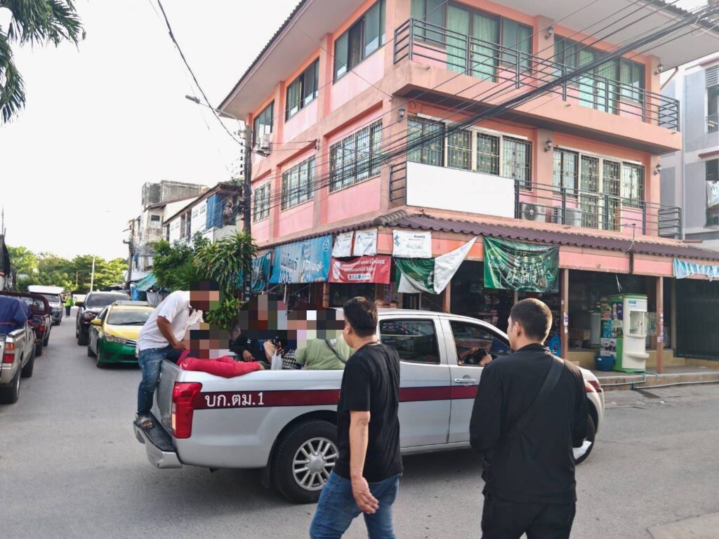 ตม.1 เดินเกมรุกต่อเนื่อง ปิดล้อมตลาดกีบหมู เอกซ์เรย์ แรงงานต่างด้าวทุกมิติ 29