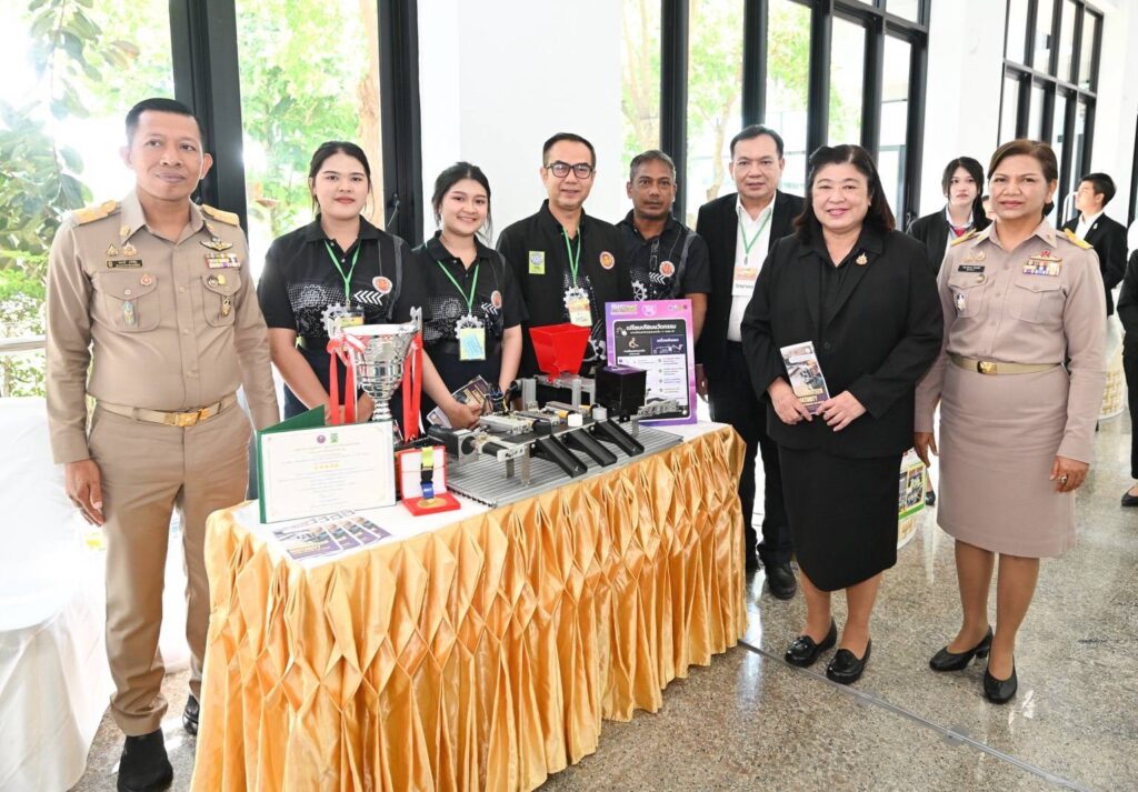 วช. – สอศ. จัดกลไกบ่มเพาะสิ่งประดิษฐ์อาชีวศึกษา “TVET Smart Idea2Innovation” หนุนทีมอาชีวศึกษาภาคใต้ พัฒนาสิ่งประดิษฐ์สู่นวัตกรรมพร้อมใช้ 37