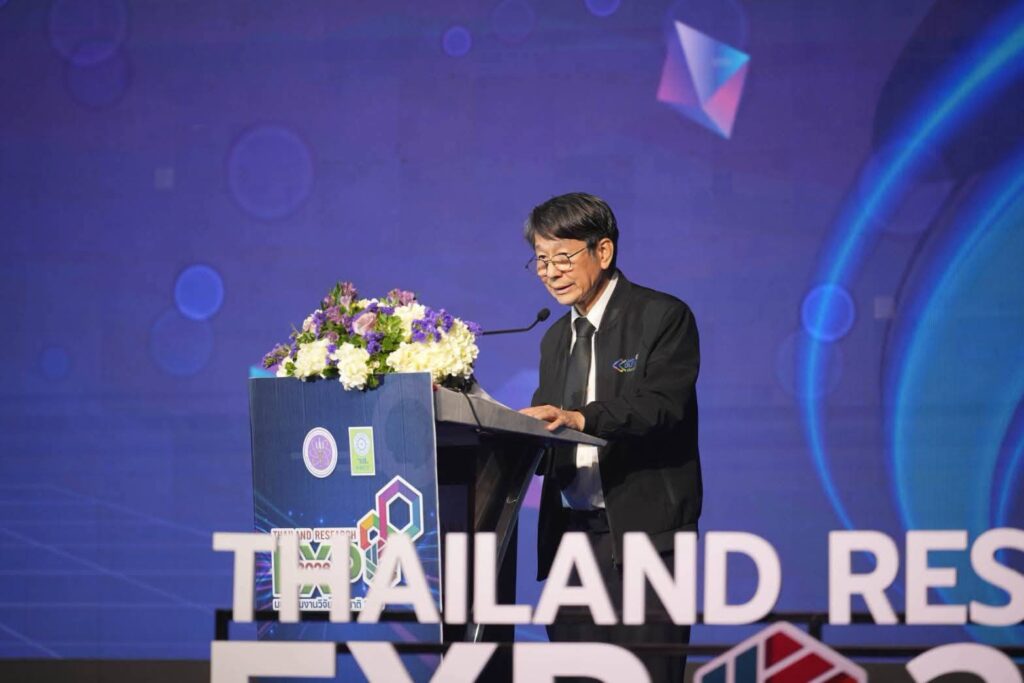 วช. ผนึกกำลัง สทนช. และ สอศ. ลงนาม MOU “พลิกอนาคประเทศไทย : ฝ่าวิกฤต PM2.5 ภาคเหนือ สู่ความมั่นคงน้ำทั่วไทย” ในงาน Thailand Research Expo 2026 29
