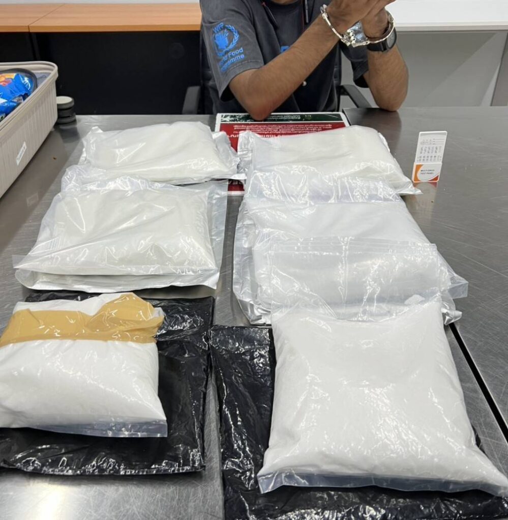 ศุลกากรสกัด “ยาเอโทมิเดต” 2 คดีรวด ยึดของกลางกว่า 16.59 กก. มูลค่ากว่า 41 ล้านบาท เตือนภัย “บุหรี่ซอมบี้” เสี่ยงหมดสติและเสียชีวิต 29