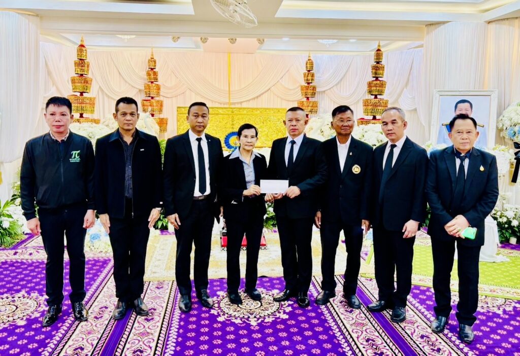 รองนายกสมาคมตำรวจ นำทัพข้าราชการและคนดัง ร่วมพิธีบำเพ็ญกุศล ‘พ.ต.อ.ธงชัย เย็นประเสริฐ’ นายก อบจ.นนทบุรี 28