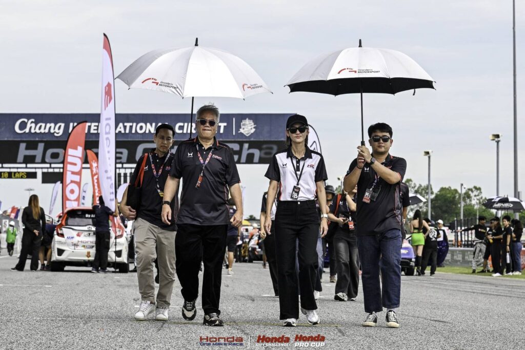 “ฮอนด้า วันเมคเรซ” ดวลสนาม 3 สุดเดือดที่ บุรีรัมย์ “อานนท์” ฟอร์มโหดต่อเนื่อง เข้าวินโปรคัพ 6 เรซติด “ปิยะวดี-ยุรนันท์” แบ่งชัย “ซิตี้ ชาลเลนจ์” ชิงดำสนามสุดท้าย 29