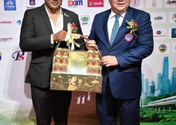 “สุรเดช มณีไพศาลสกุล” ผู้แทน “สมชาย จรรยา” อุปนายกสมาคมนักวิทยุและโทรทัศน์แห่งประเทศไทย ในพระบรมราชูปถัมภ์–เลขานุการ กมธ.การท่องเที่ยว ร่วมยินดี “อนันต์ นิลมานนท์” นายก สภท. ครบรอบ 61 ปี 46 “สุรเดช มณีไพศาลสกุล” ผู้แทน “สมชาย จรรยา” อุปนายกสมาคมนักวิทยุและโทรทัศน์แห่งประเทศไทย ในพระบรมราชูปถัมภ์–เลขานุการ กมธ.การท่องเที่ยว ร่วมยินดี “อนันต์ นิลมานนท์” นายก สภท. ครบรอบ 61 ปี