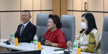 พลังแห่งการให้! ครอบครัววุฒิจรัสธำรงค์ ส่งต่อความห่วงใย มอบอุปกรณ์การแพทย์และทุนช่วยเหลือผู้ป่วยยากไร้ รพ.ค่ายสุรนารี มูลค่ารวมกว่า 1.2 ล้าน