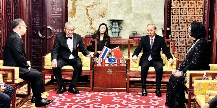 มิตรแท้ที่ไม่เคยเปลี่ยนแปลง! ระนาดเอกรัวกึกก้องกำแพงเมืองจีน! วง TPO ประกาศศักดิ์ศรีดนตรีไทยบนเวทีโลก สานสัมพันธ์ 51 ปี ไทย-จีน